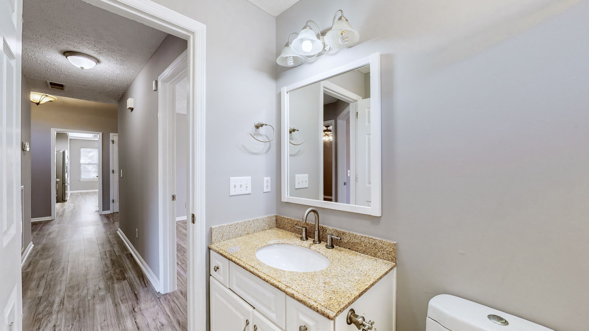 1520 Mount Mitchell Ct
