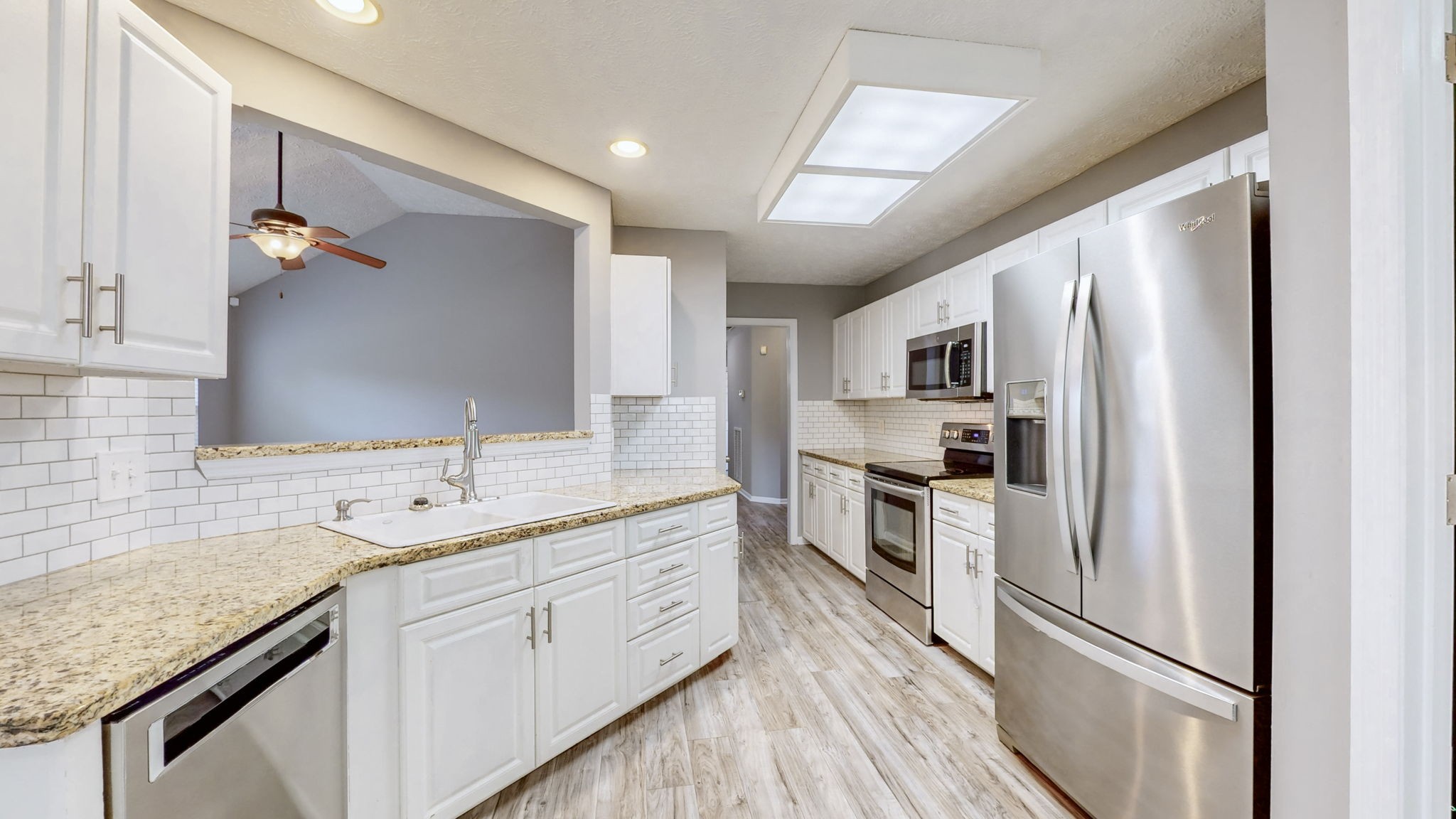 1520 Mount Mitchell Ct
