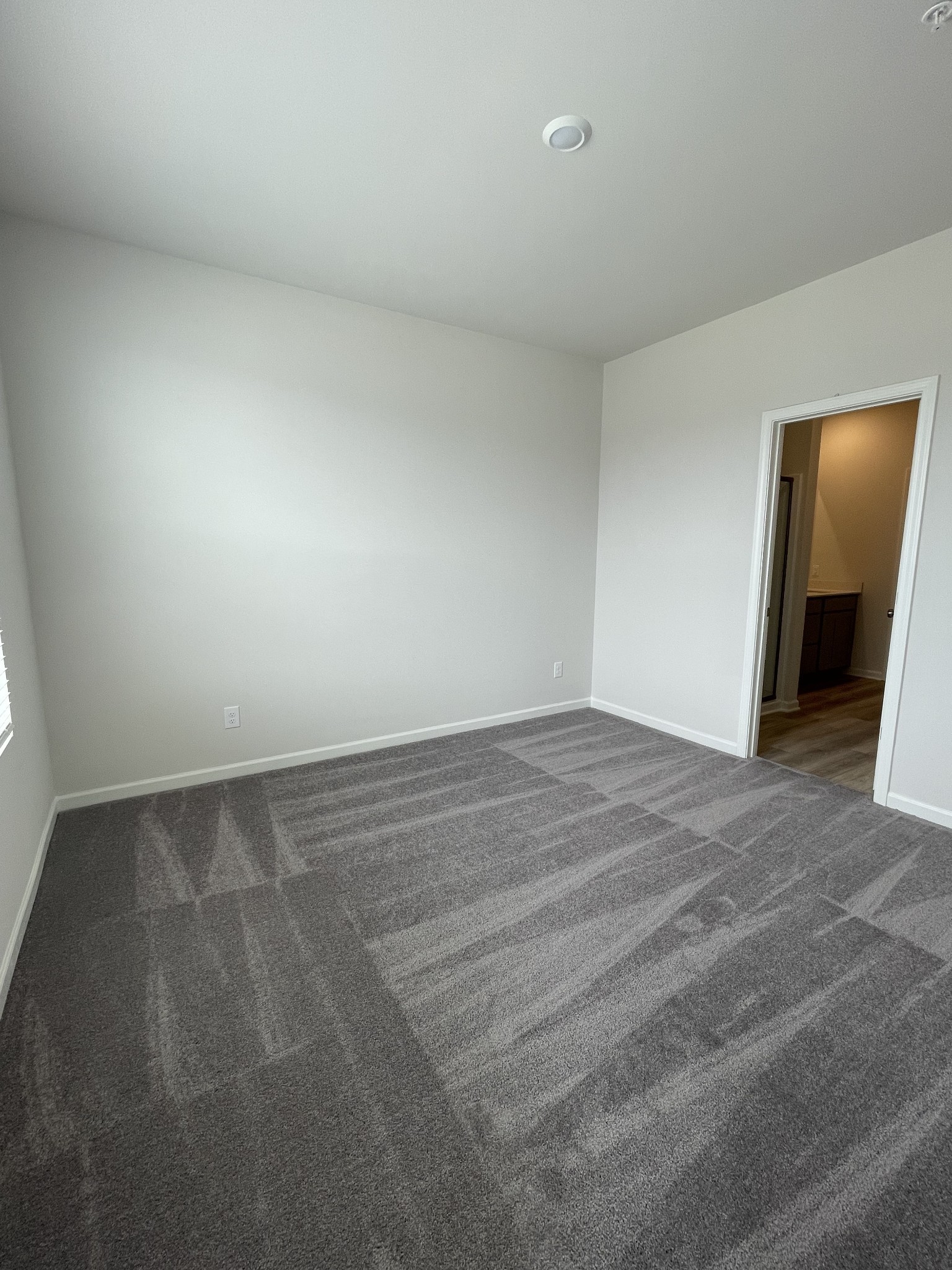 453 Aclott Way
