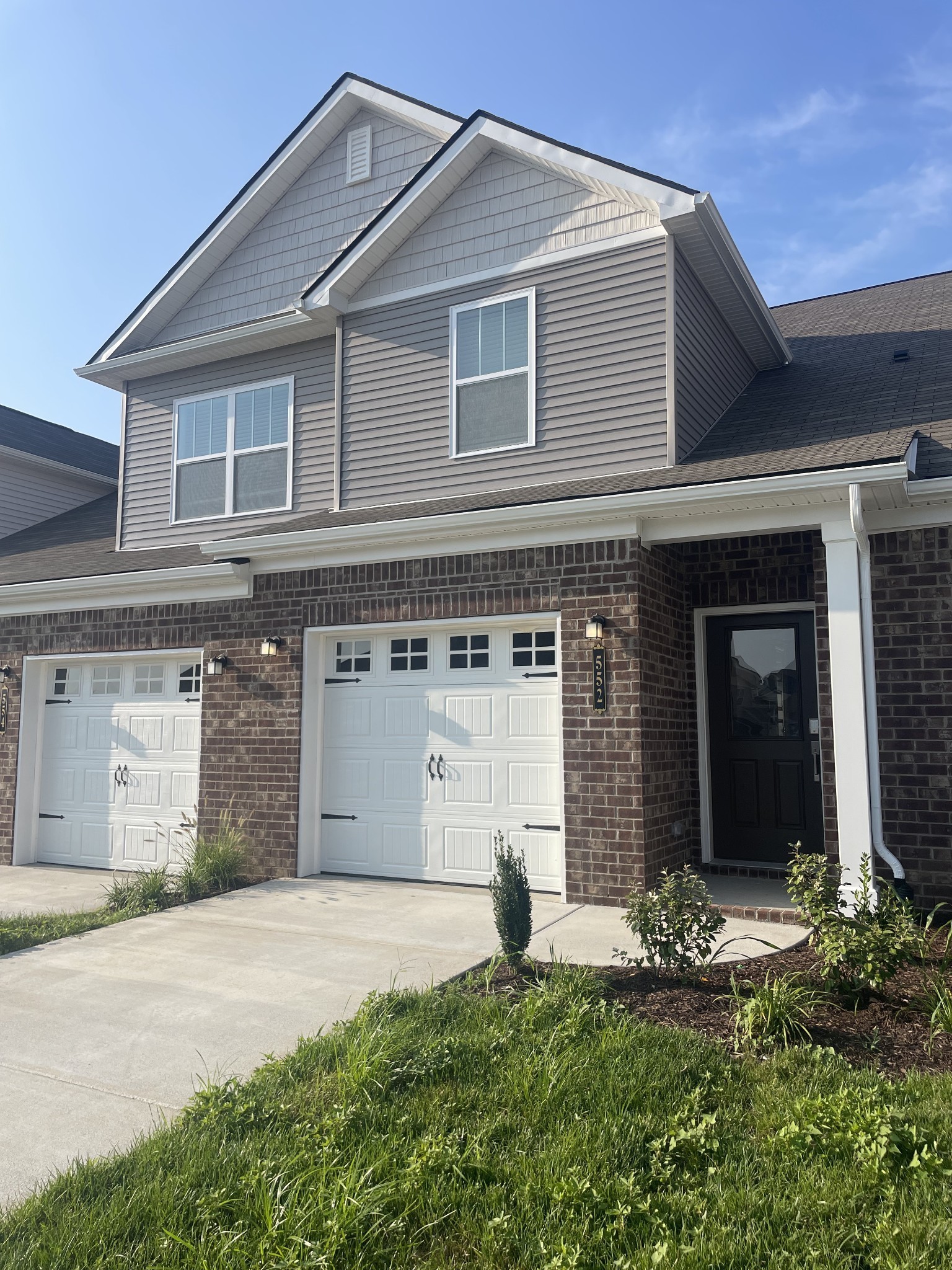 453 Aclott Way