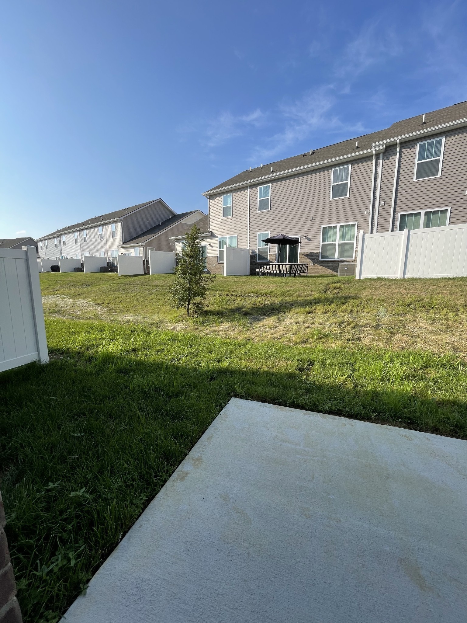 453 Aclott Way