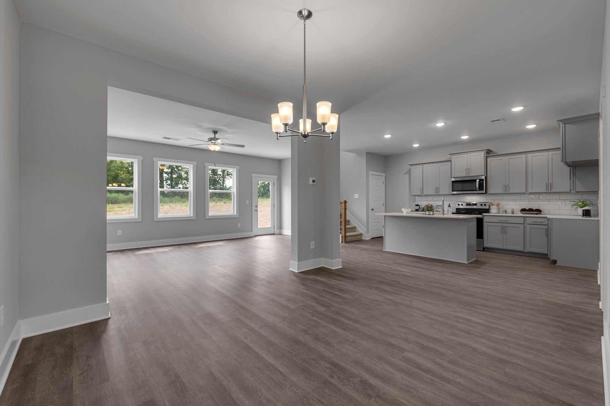 553 Twyla Dr