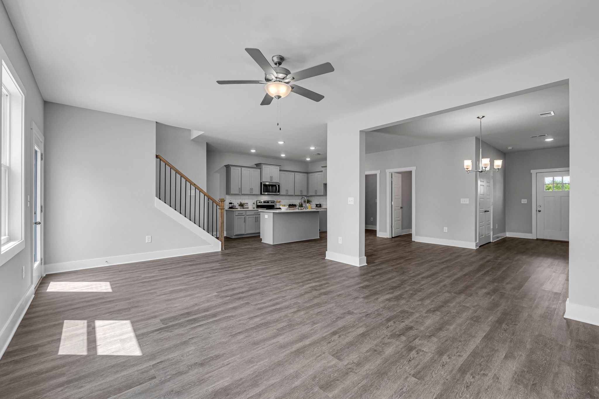 553 Twyla Dr