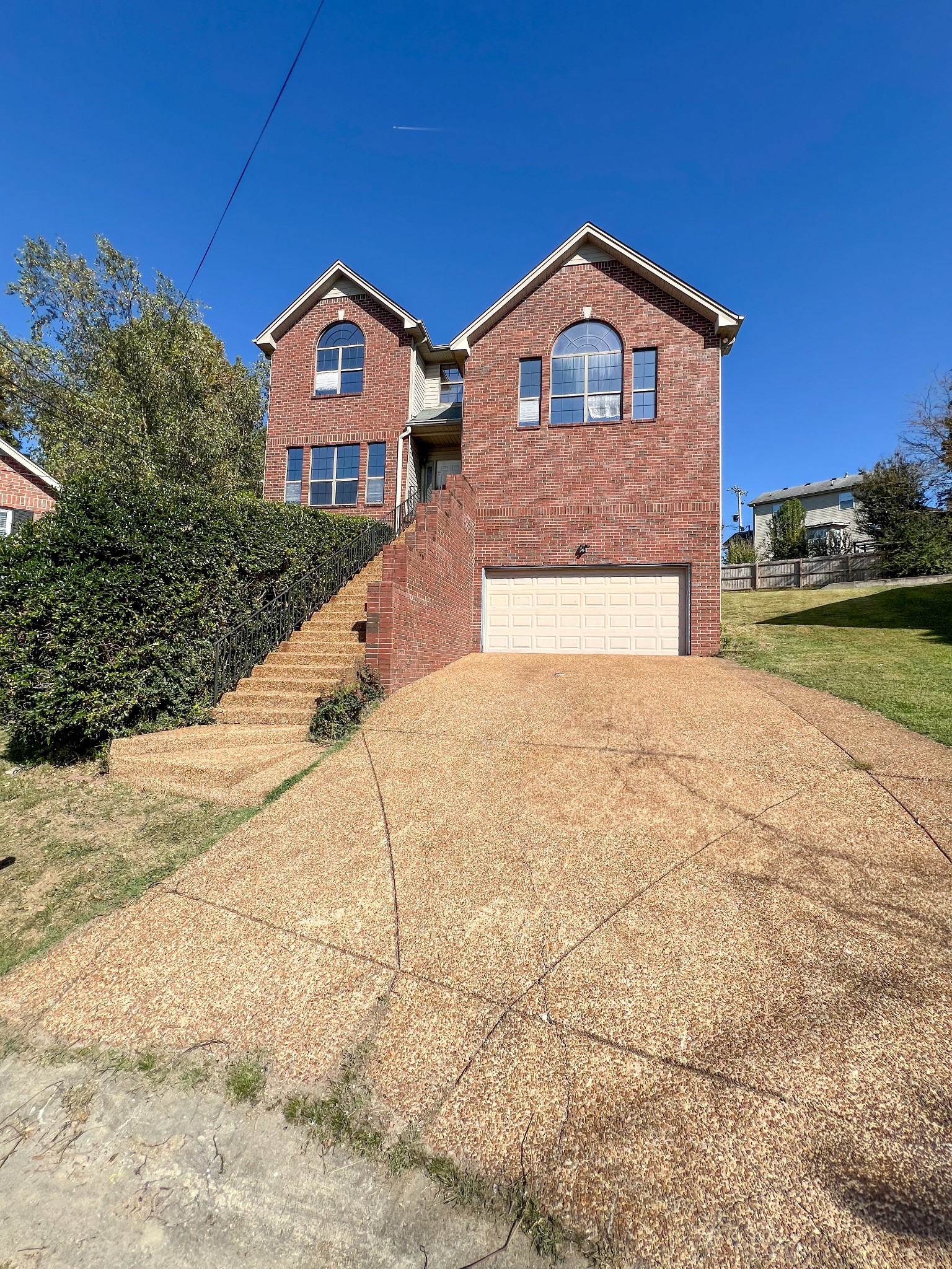 1121 Holt Hills Pl