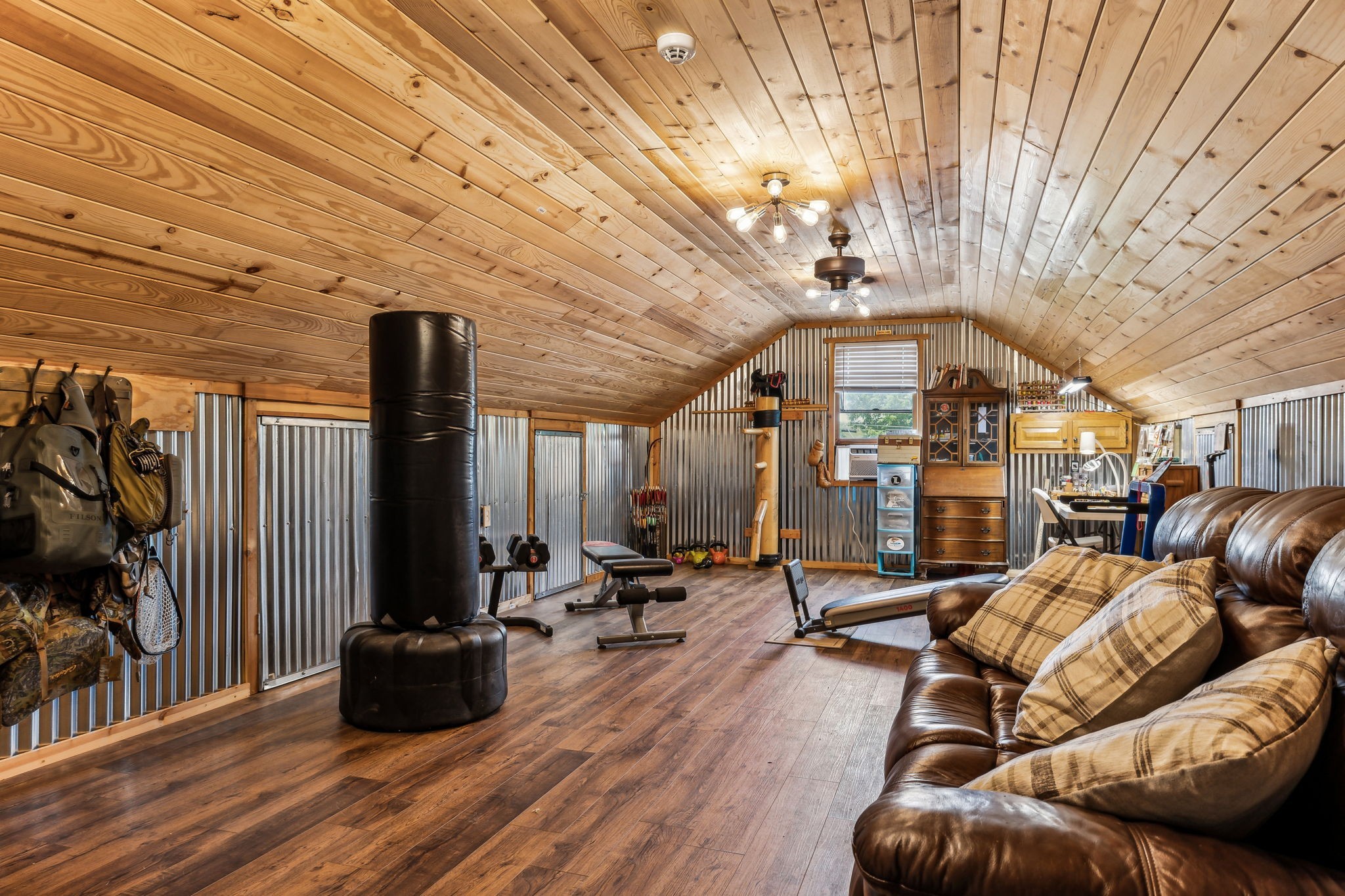 111 Gordon Dr