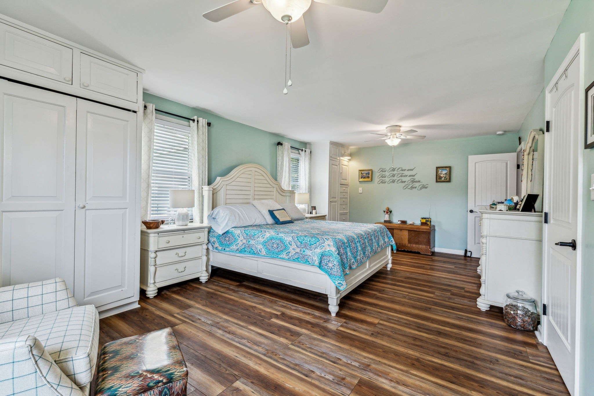 111 Gordon Dr