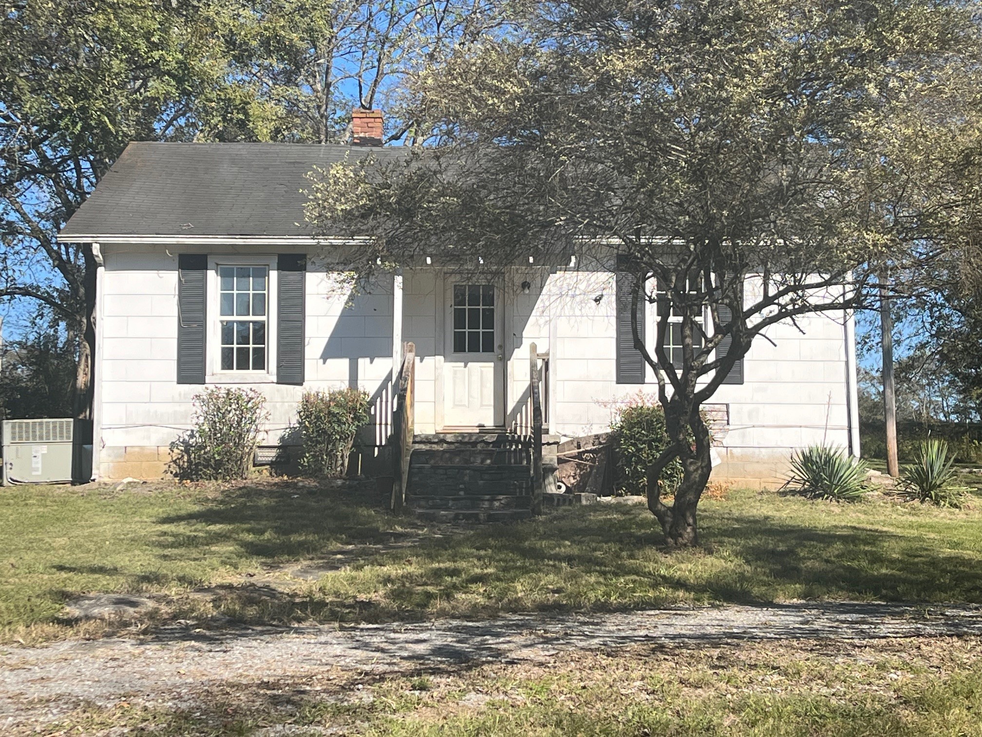 3370 Old Hwy 25