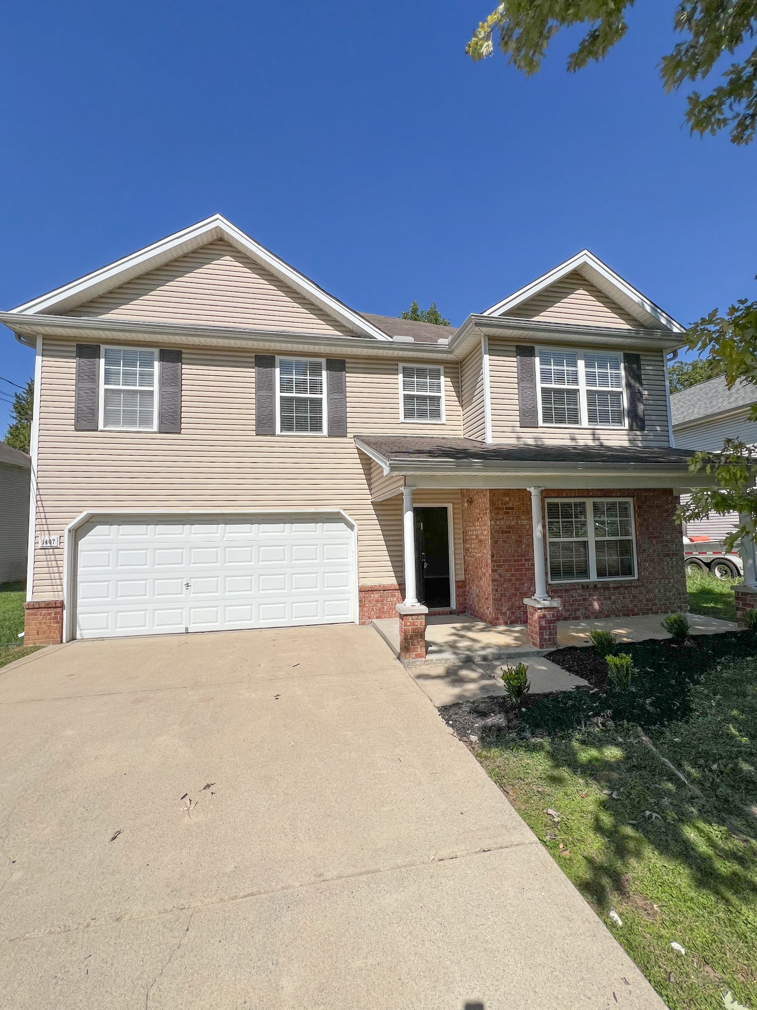 1407 Hectare Ct