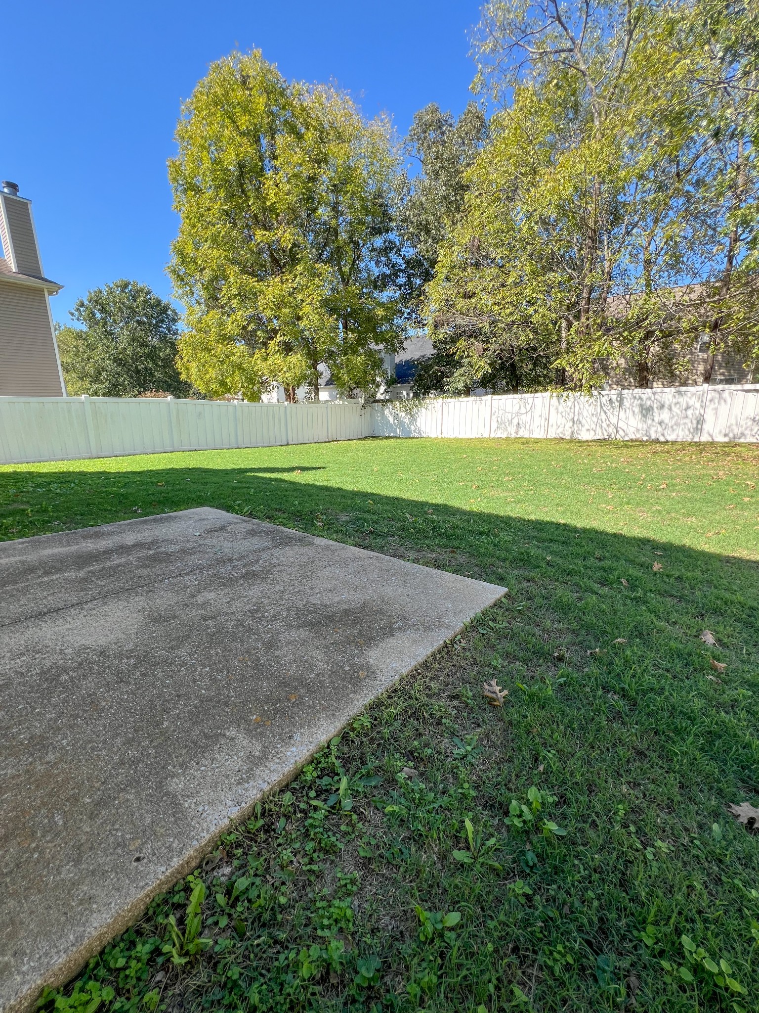 1407 Hectare Ct