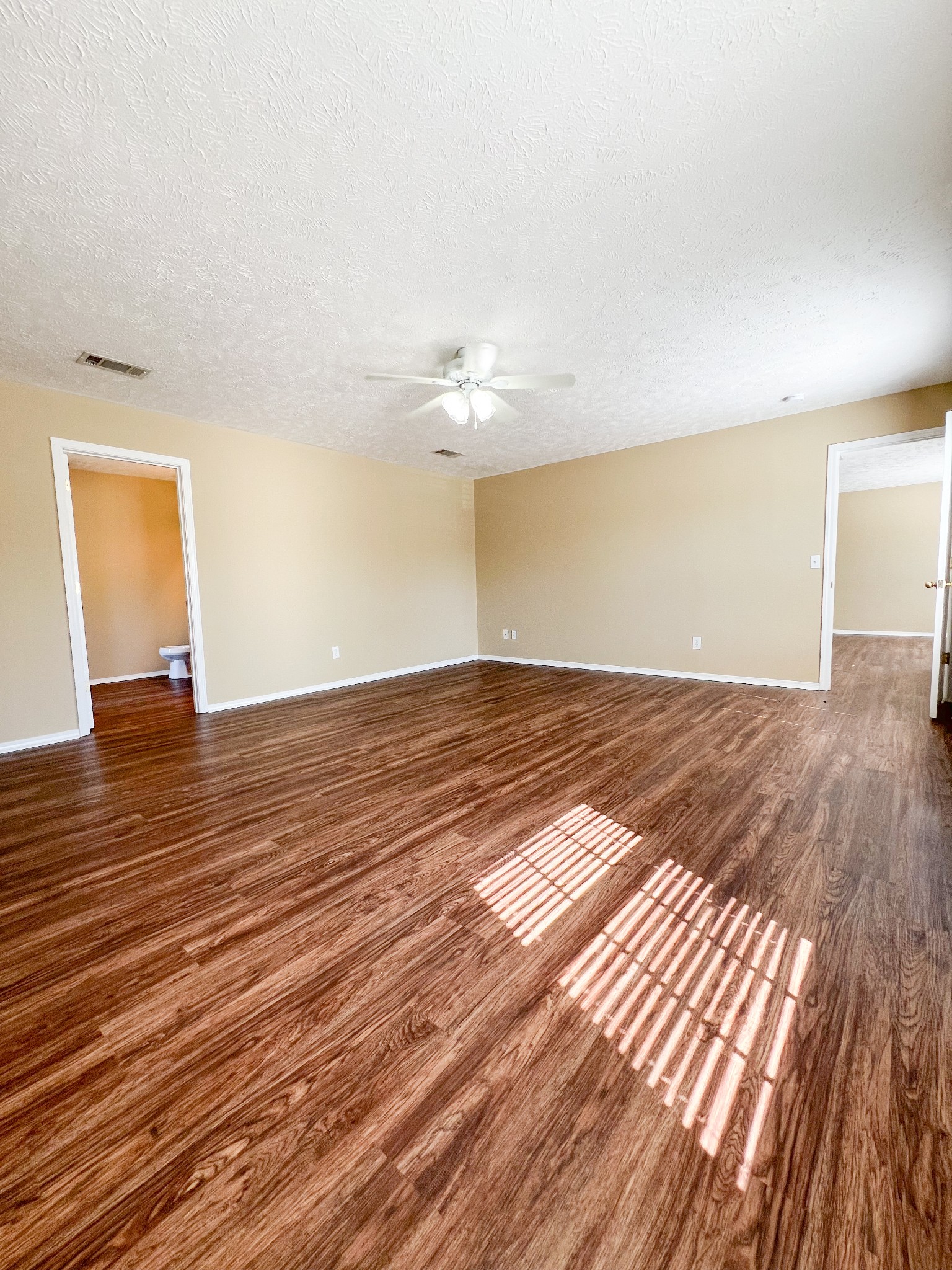 1407 Hectare Ct