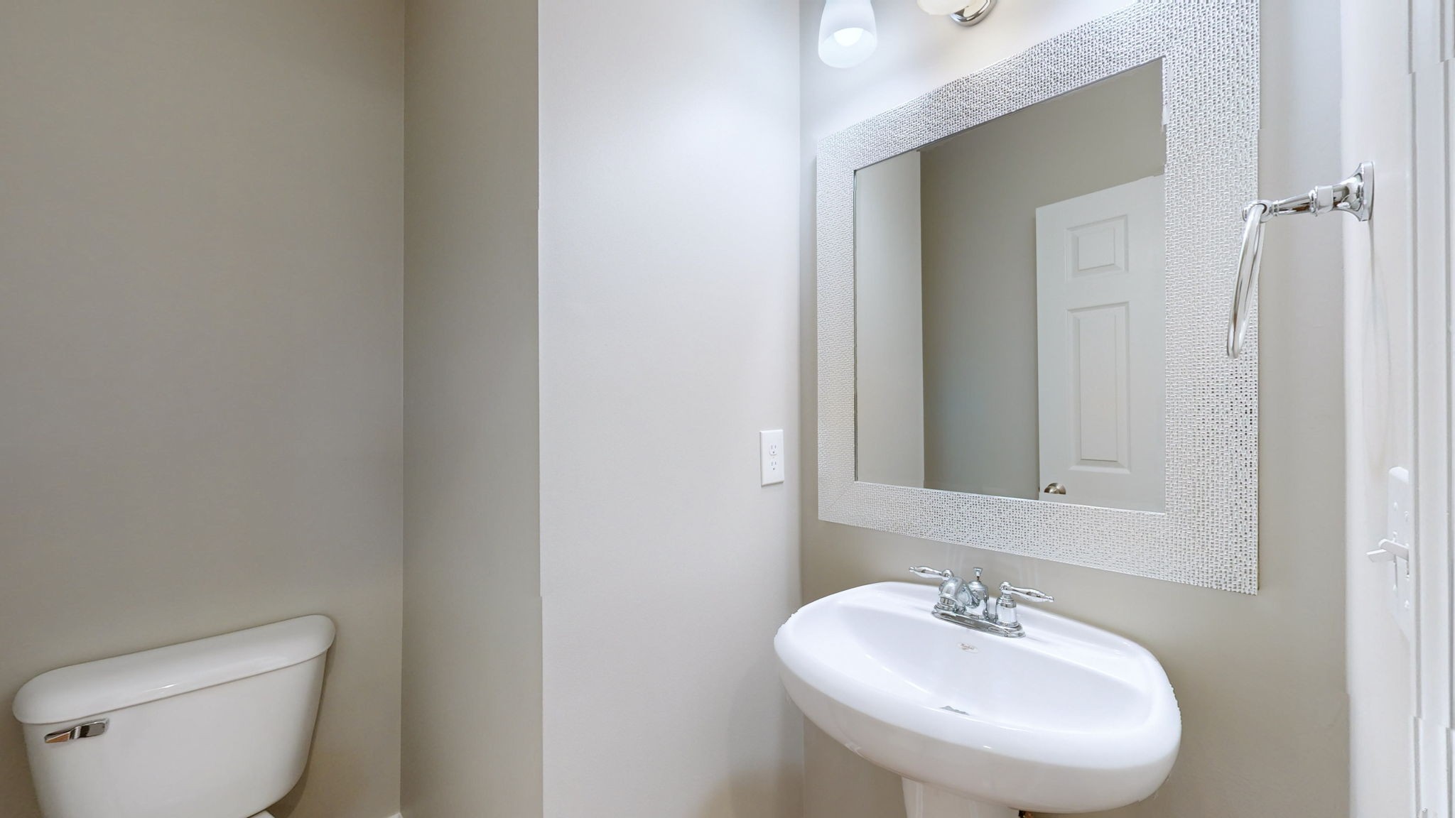 1308 Liberty Pike