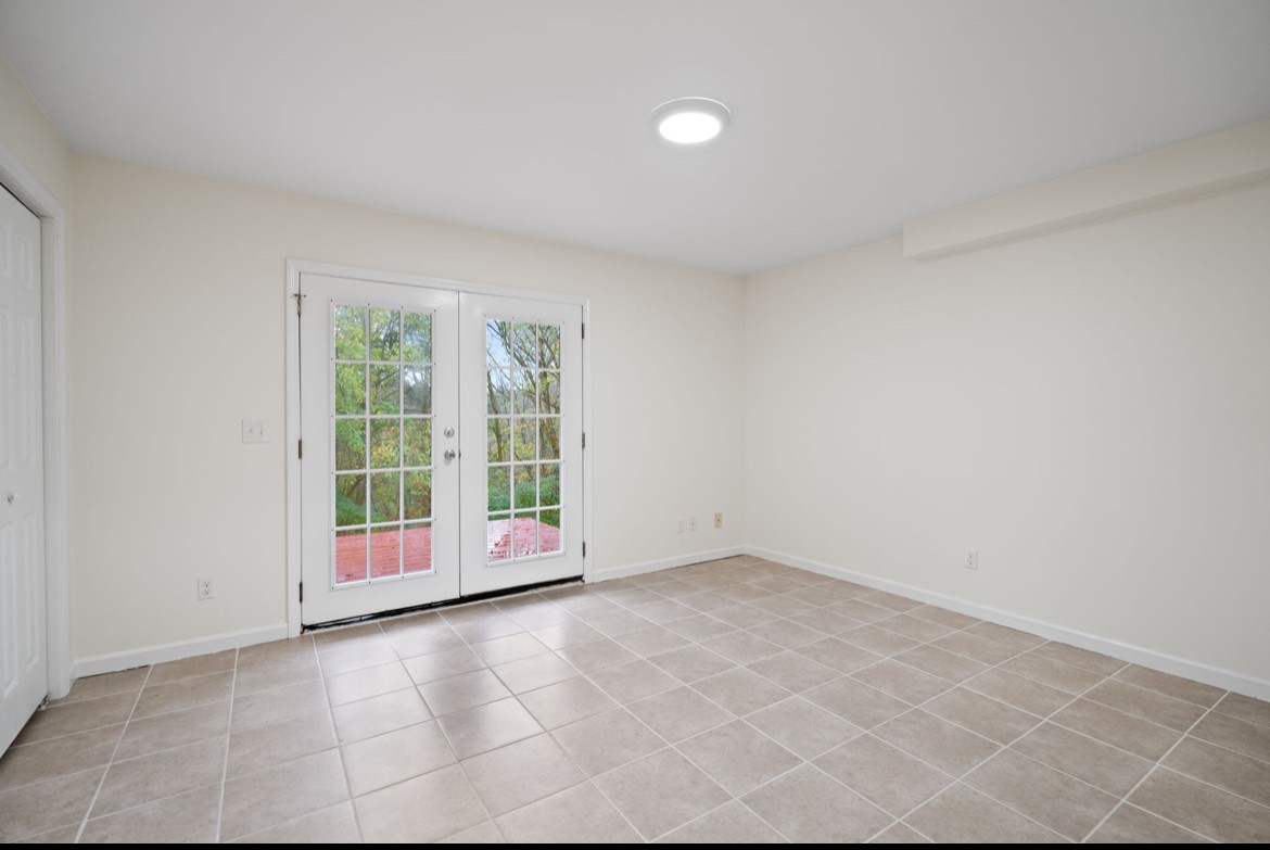 408 Oak Forge Dr