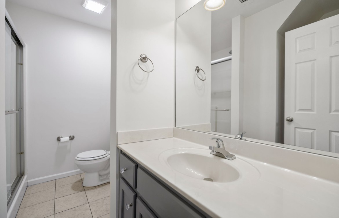 408 Oak Forge Dr