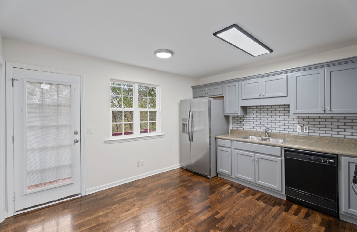 408 Oak Forge Dr