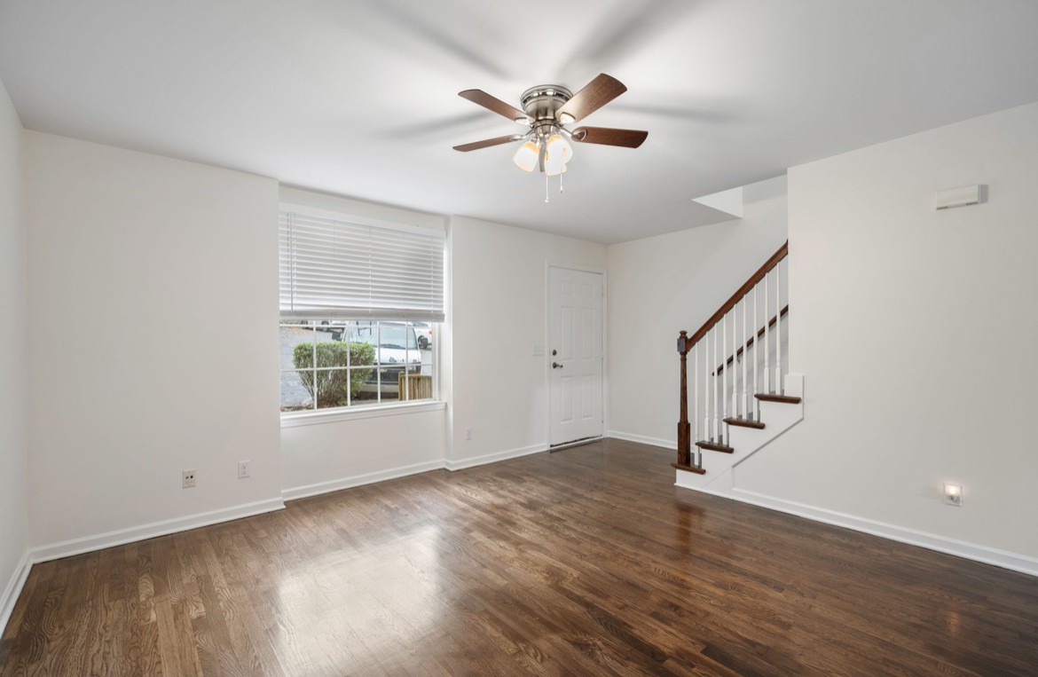 408 Oak Forge Dr