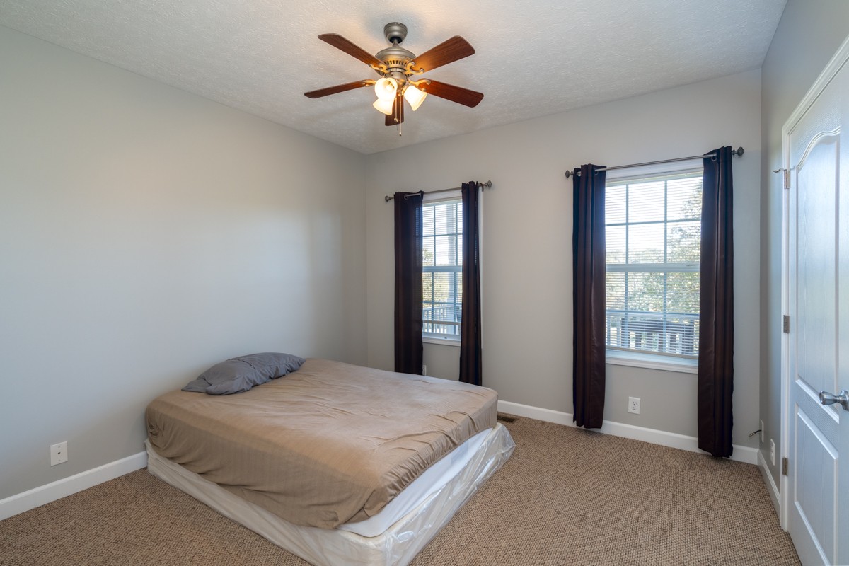 1301 Rogues Fork Rd
