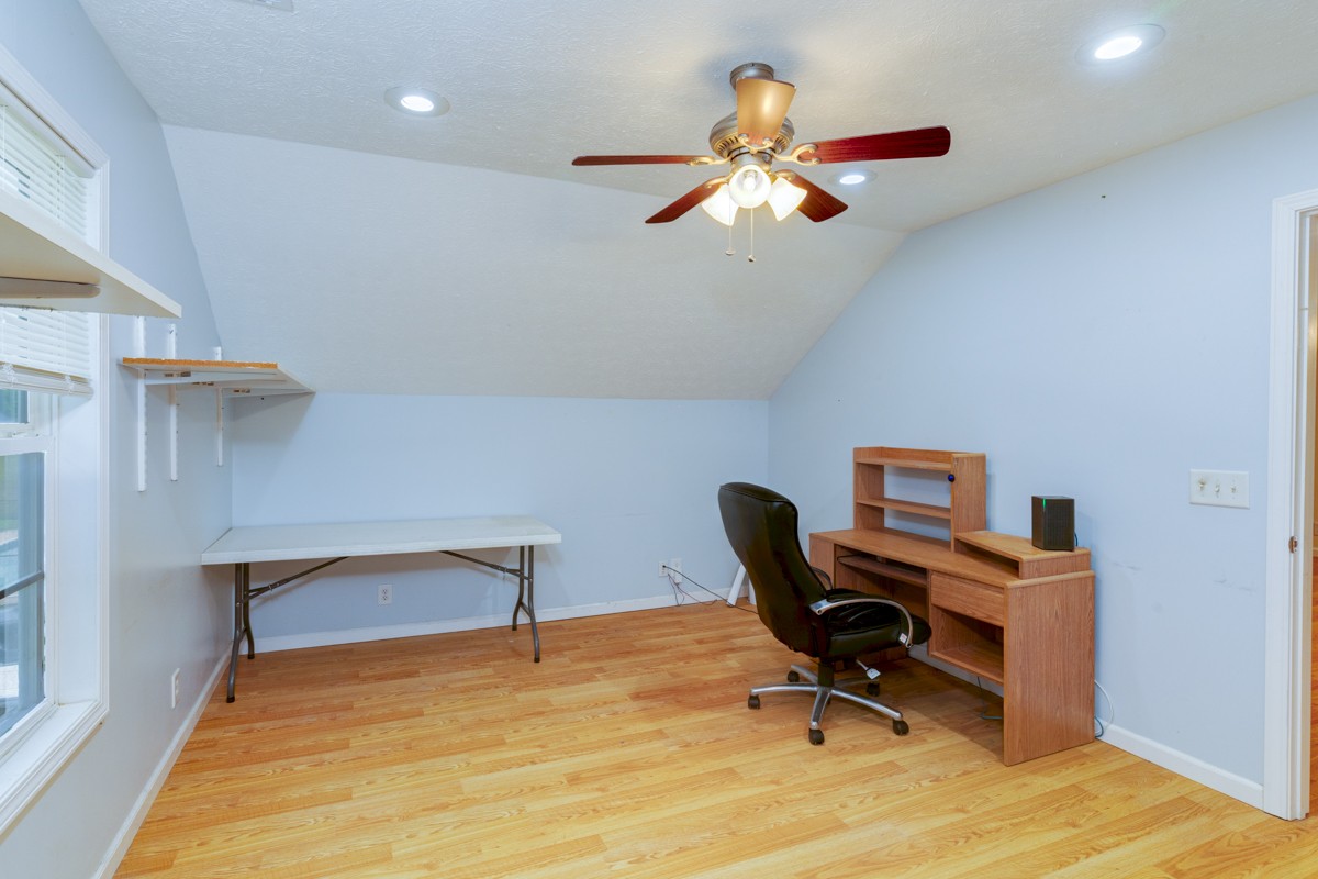 1301 Rogues Fork Rd