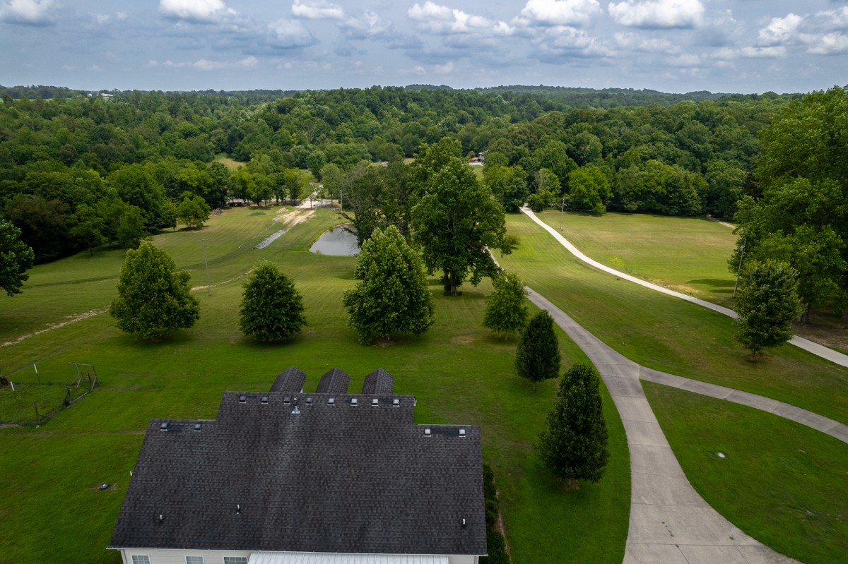 1301 Rogues Fork Rd