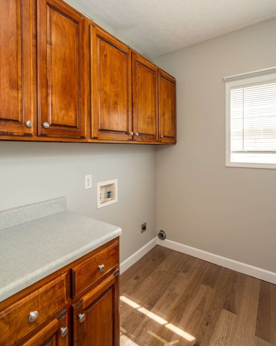1301 Rogues Fork Rd