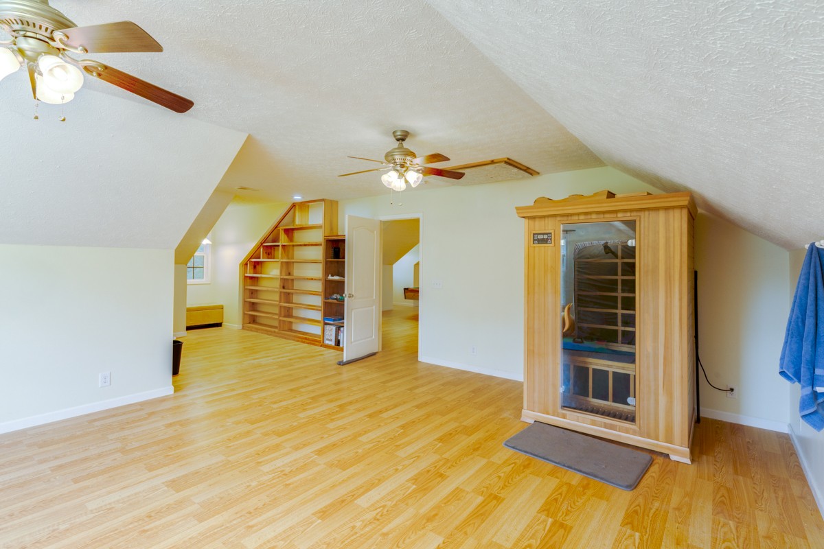 1301 Rogues Fork Rd