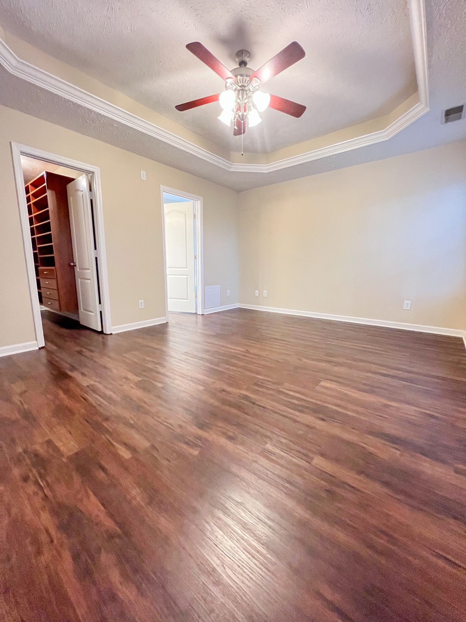 2612 Mountain Dale Ct