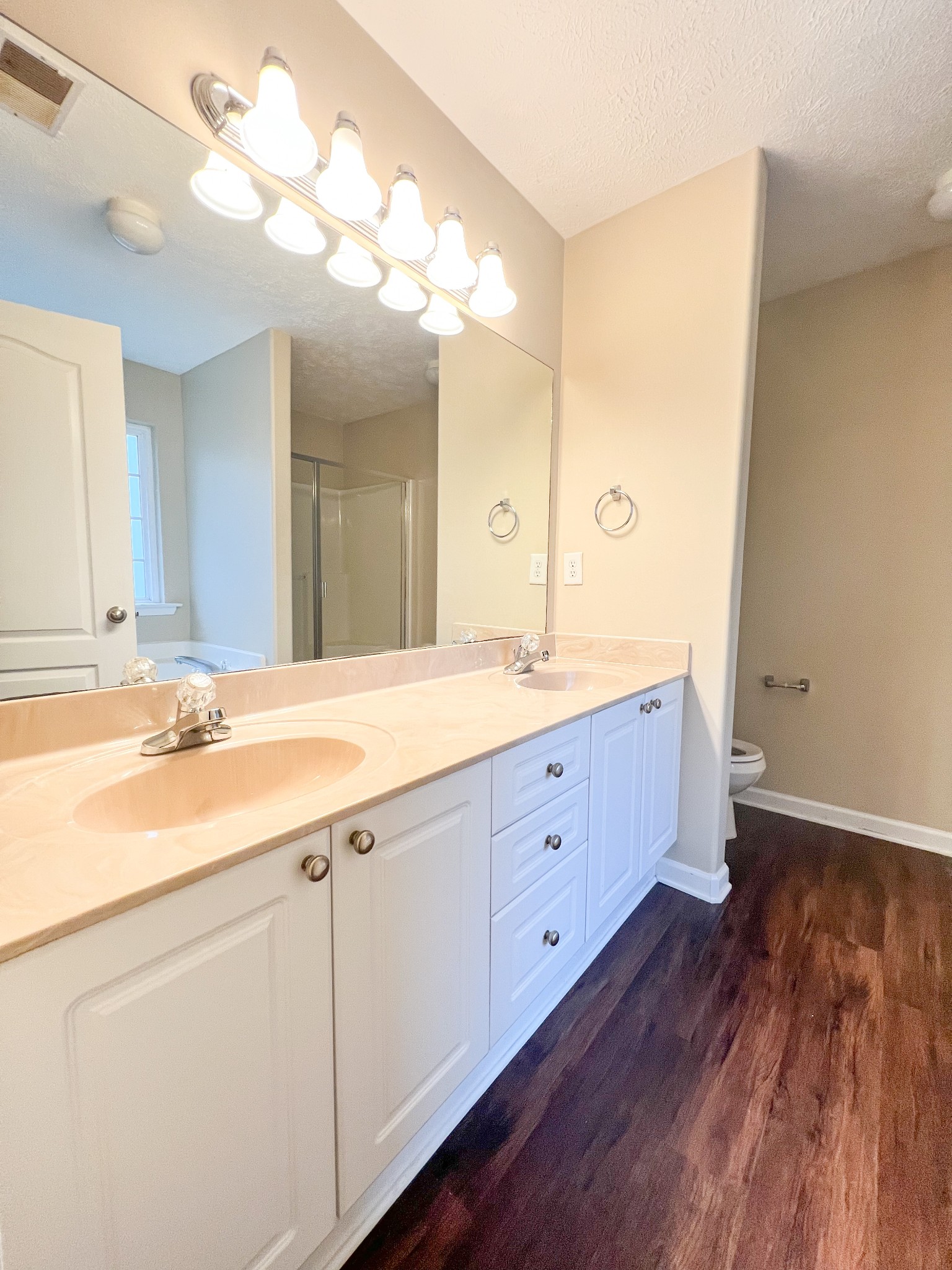 2612 Mountain Dale Ct
