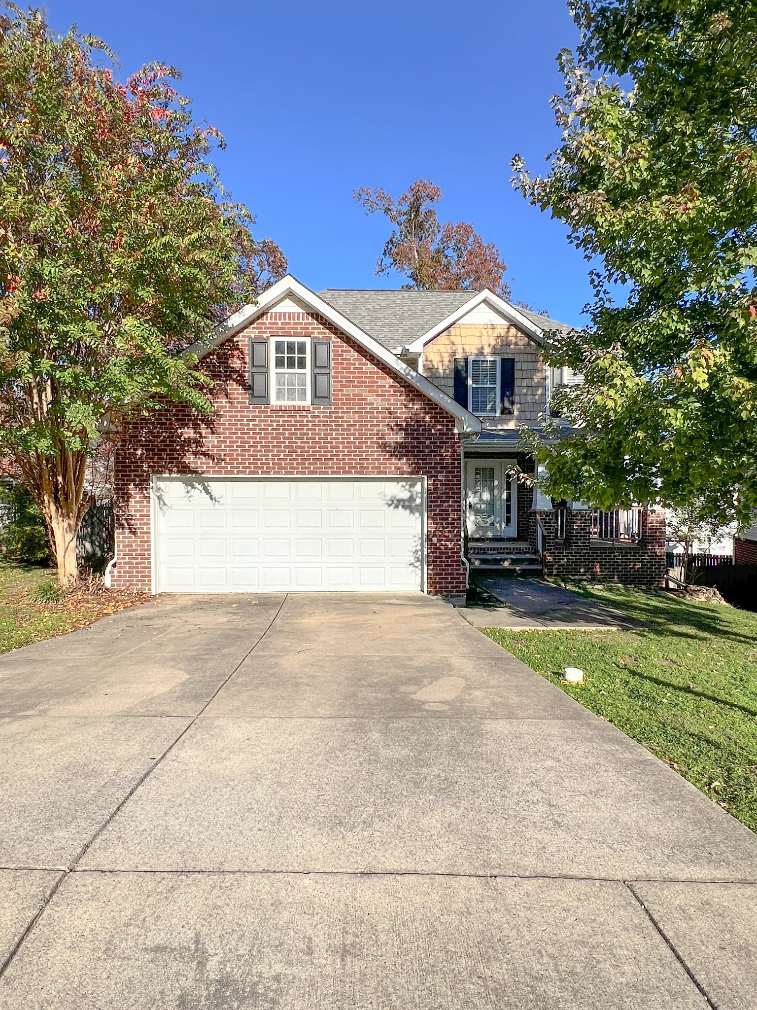 2612 Mountain Dale Ct