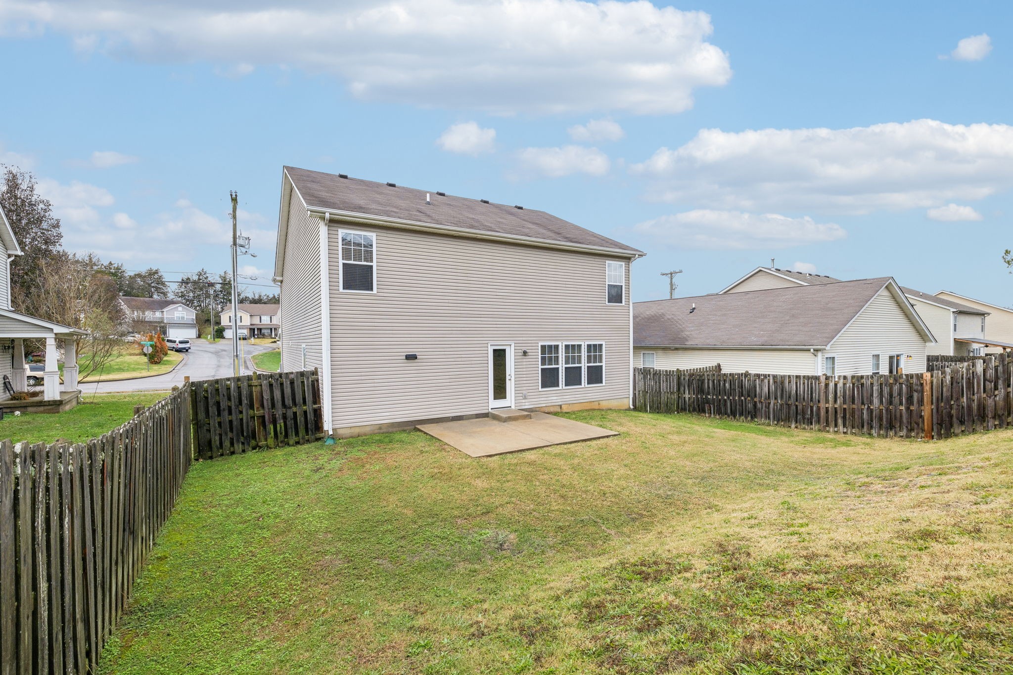3177 Hidden Creek Dr