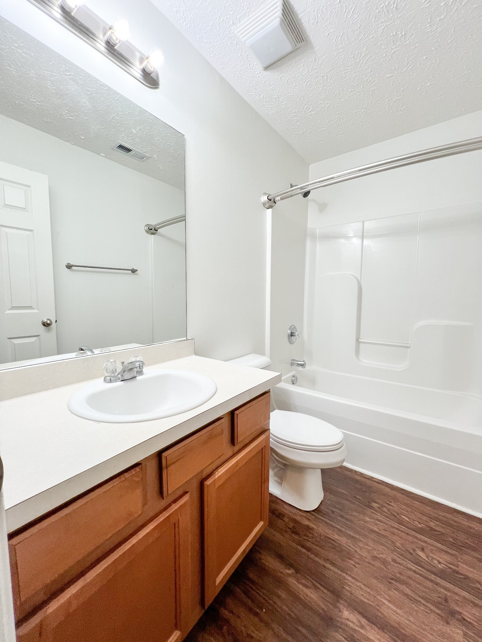3177 Hidden Creek Dr