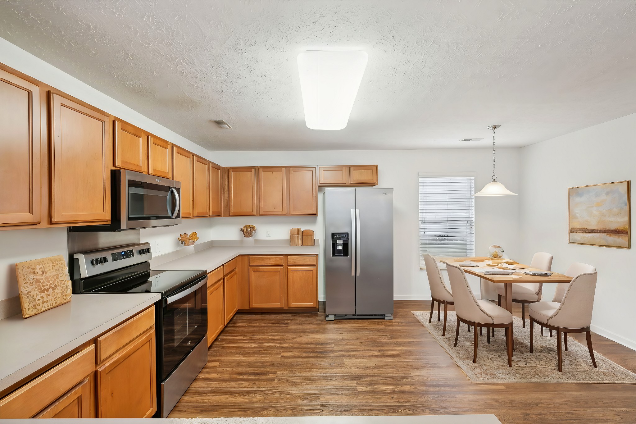 3177 Hidden Creek Dr