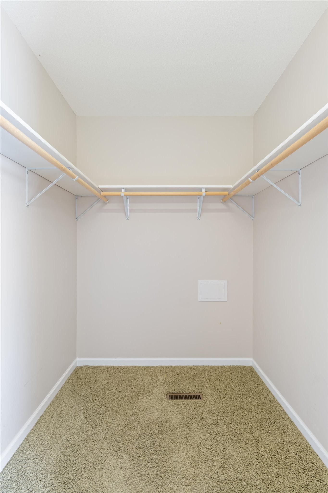 115 Deer Run Cir
