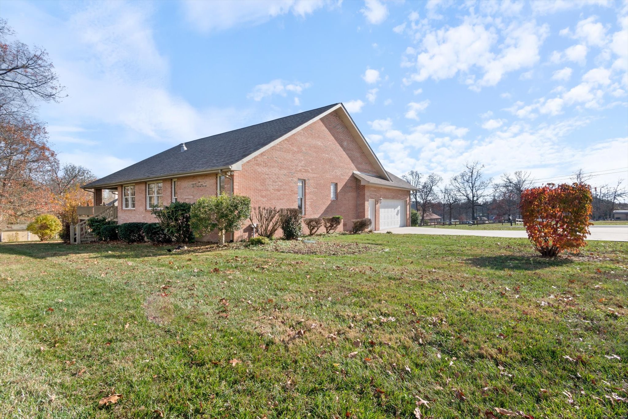 115 Deer Run Cir