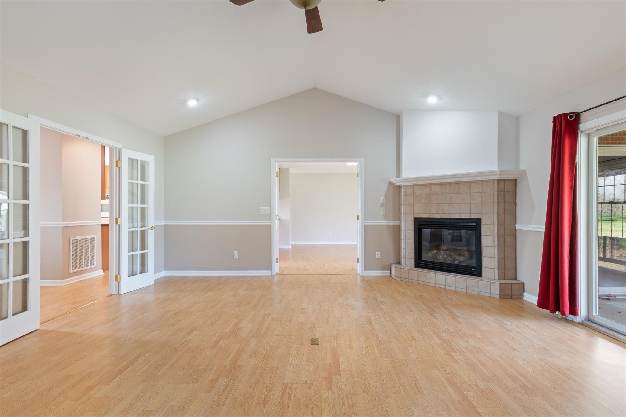 115 Deer Run Cir