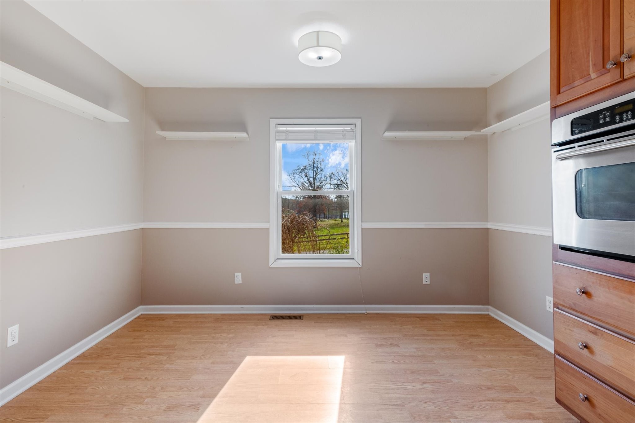 115 Deer Run Cir