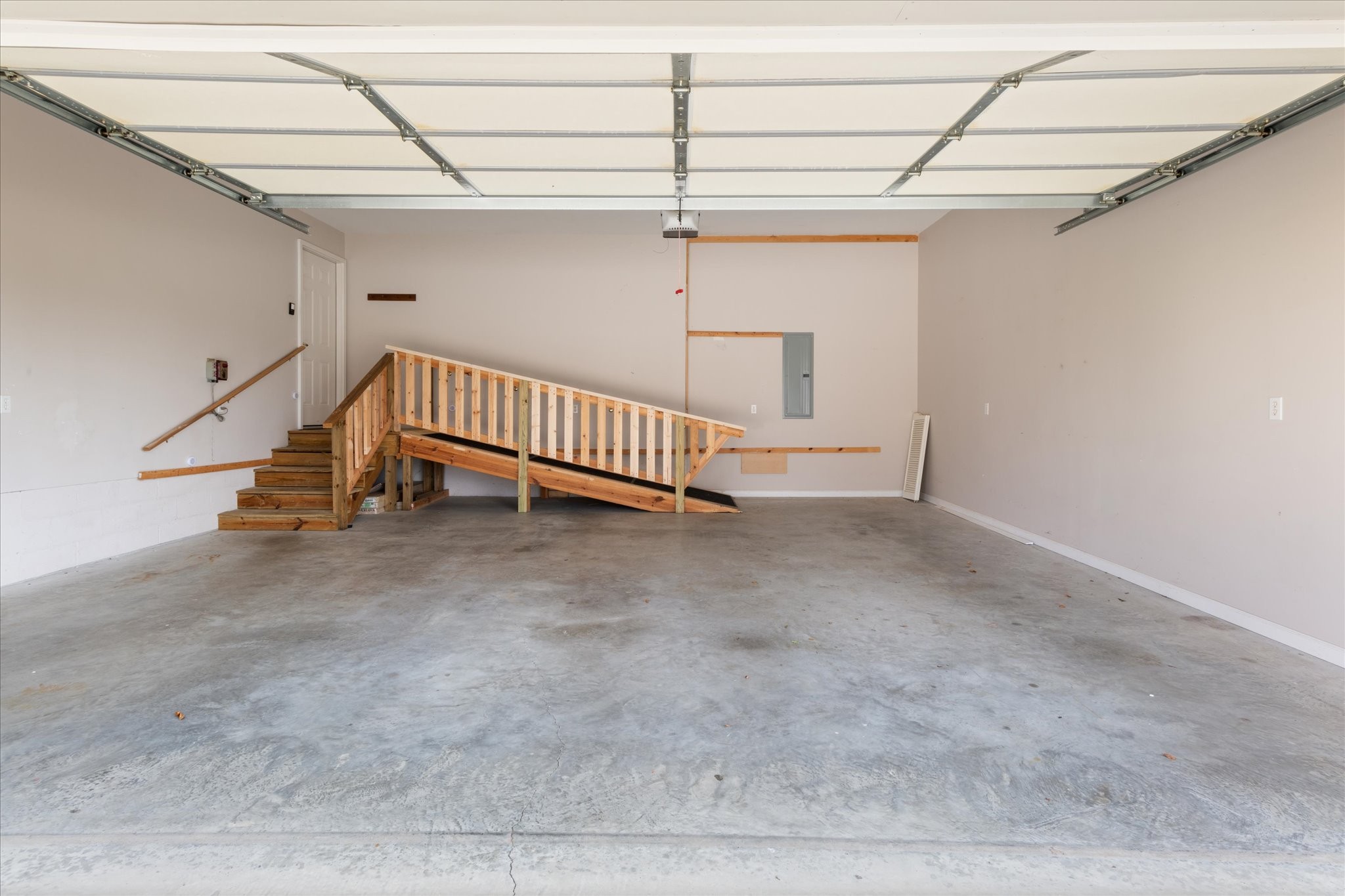 115 Deer Run Cir