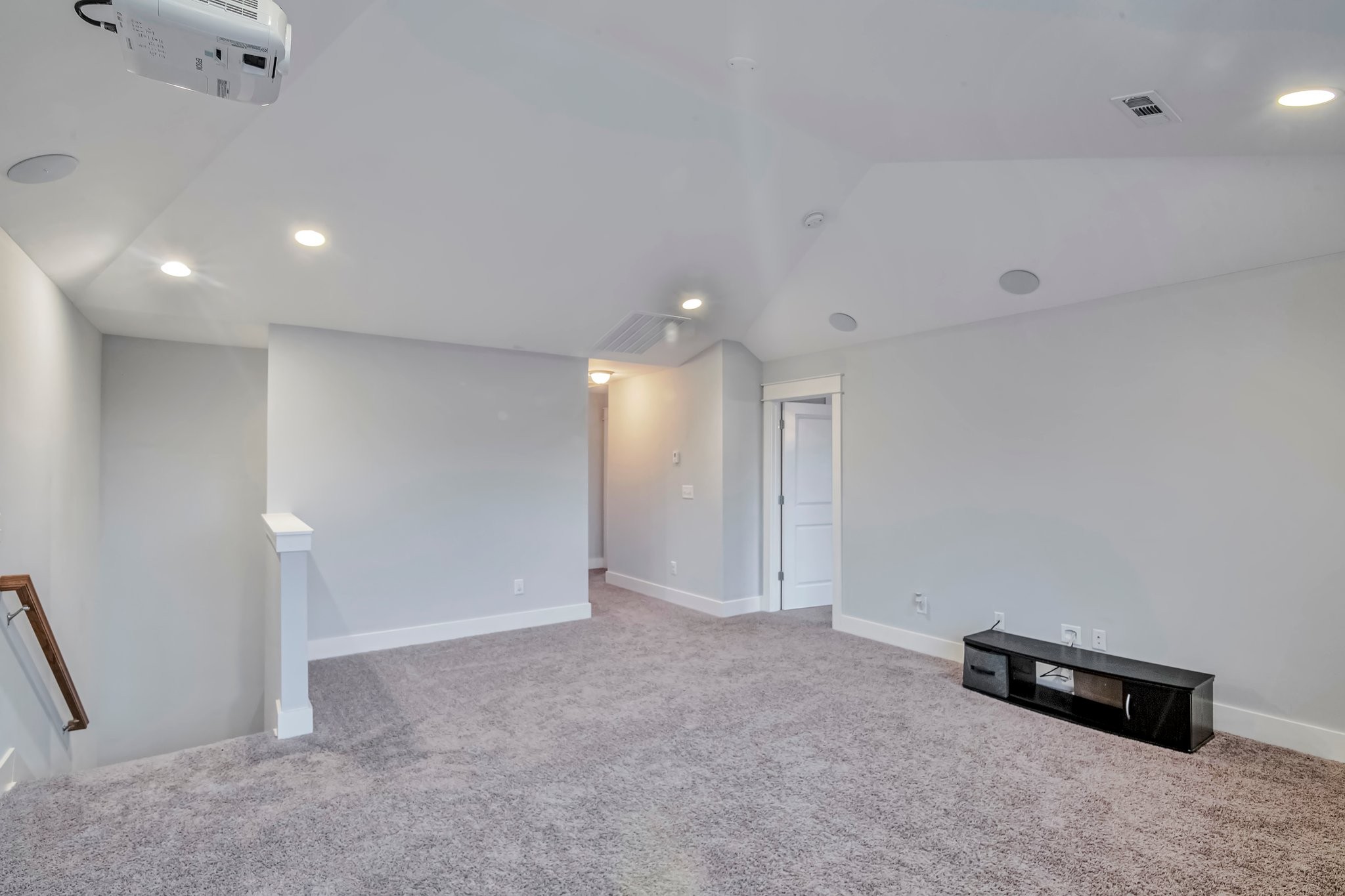 63 Truman Rd, E