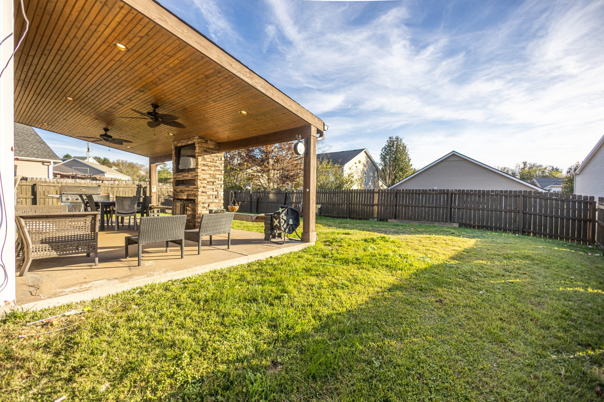 3612 Coles Branch Dr