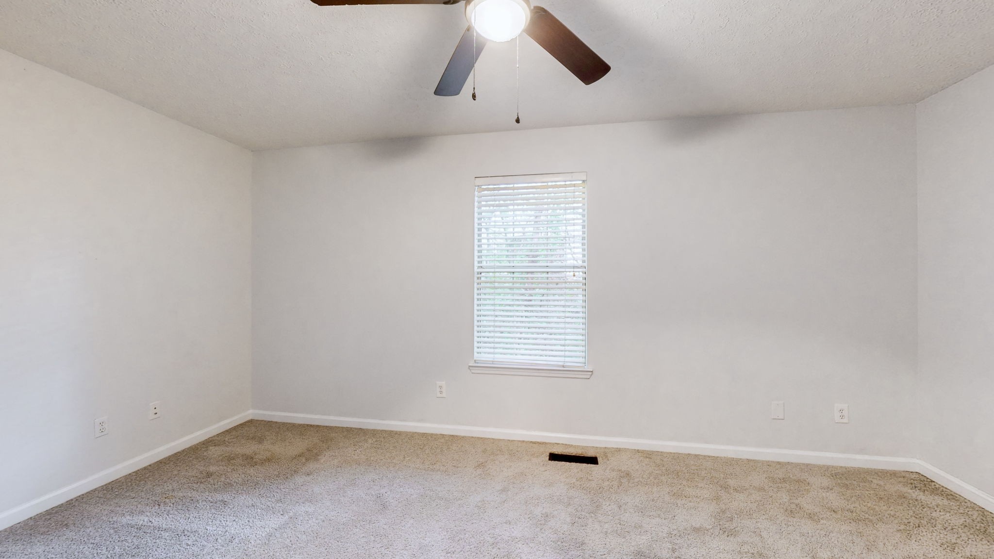 680 Granwood Blvd