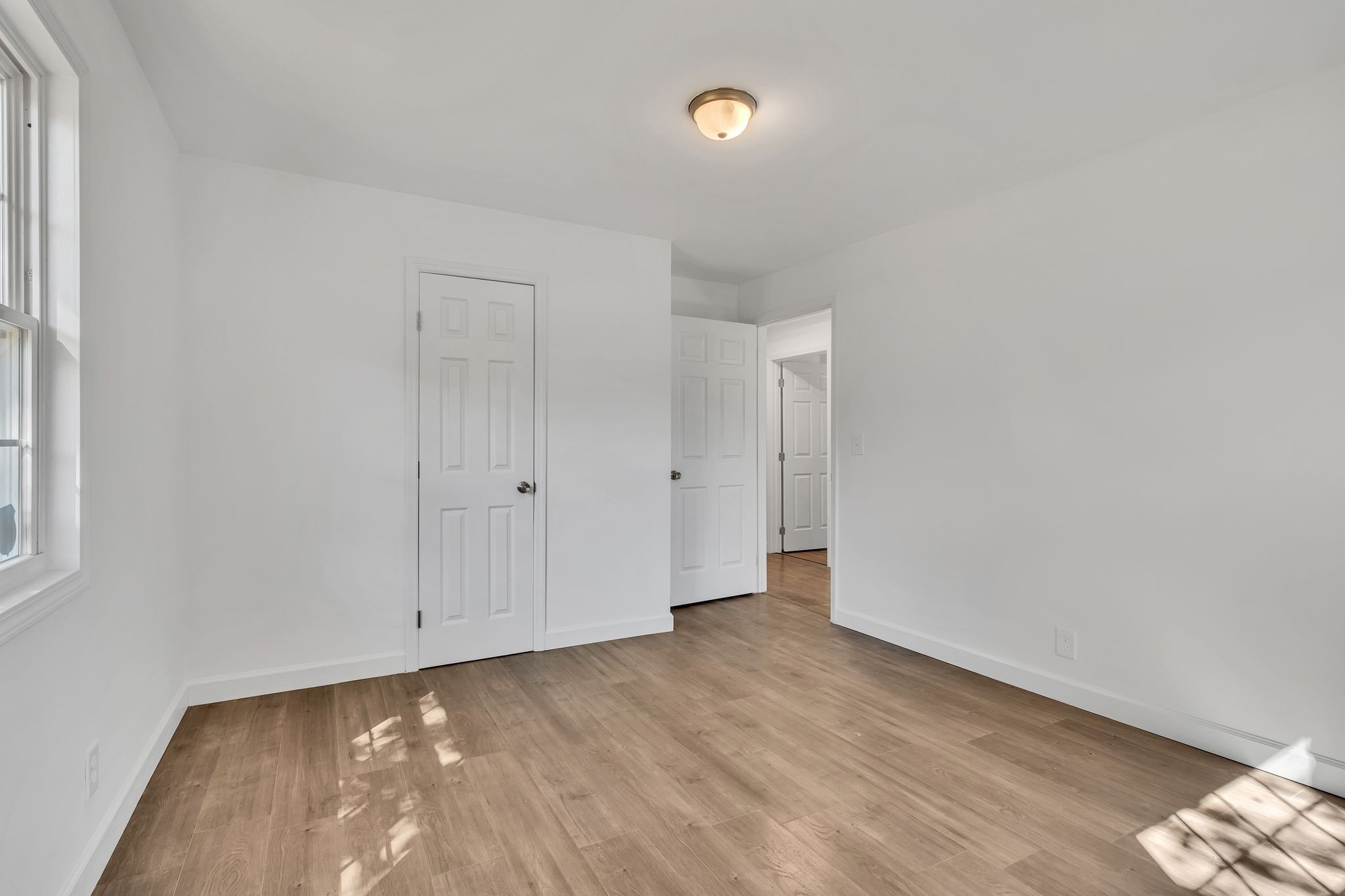 200 The Loop Cir
