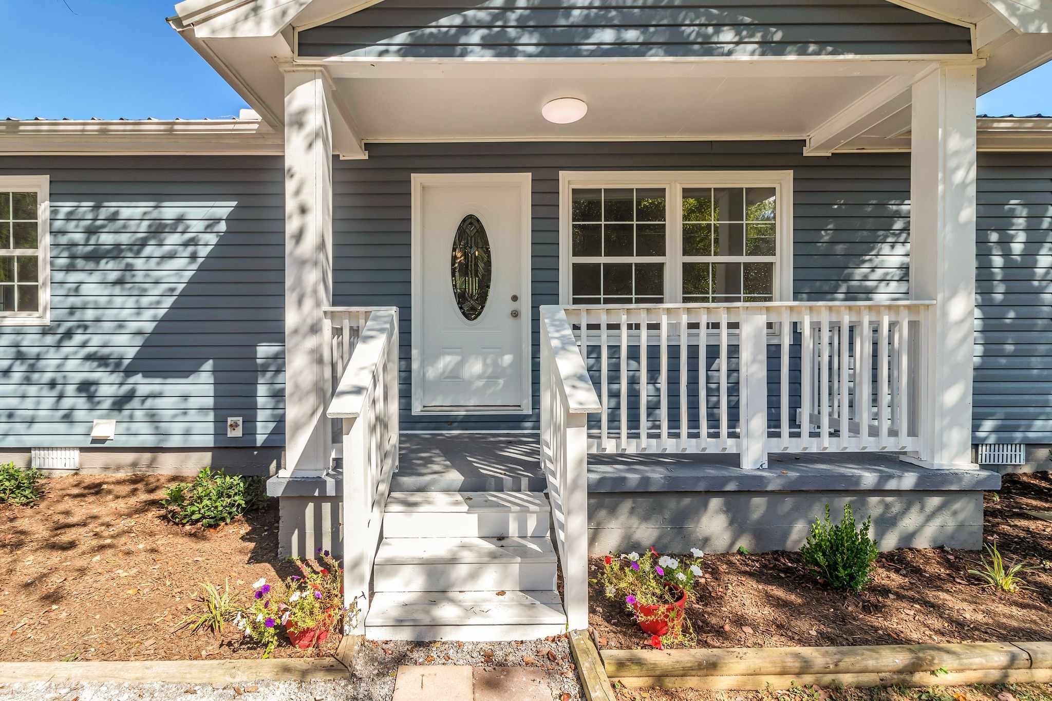 200 The Loop Cir