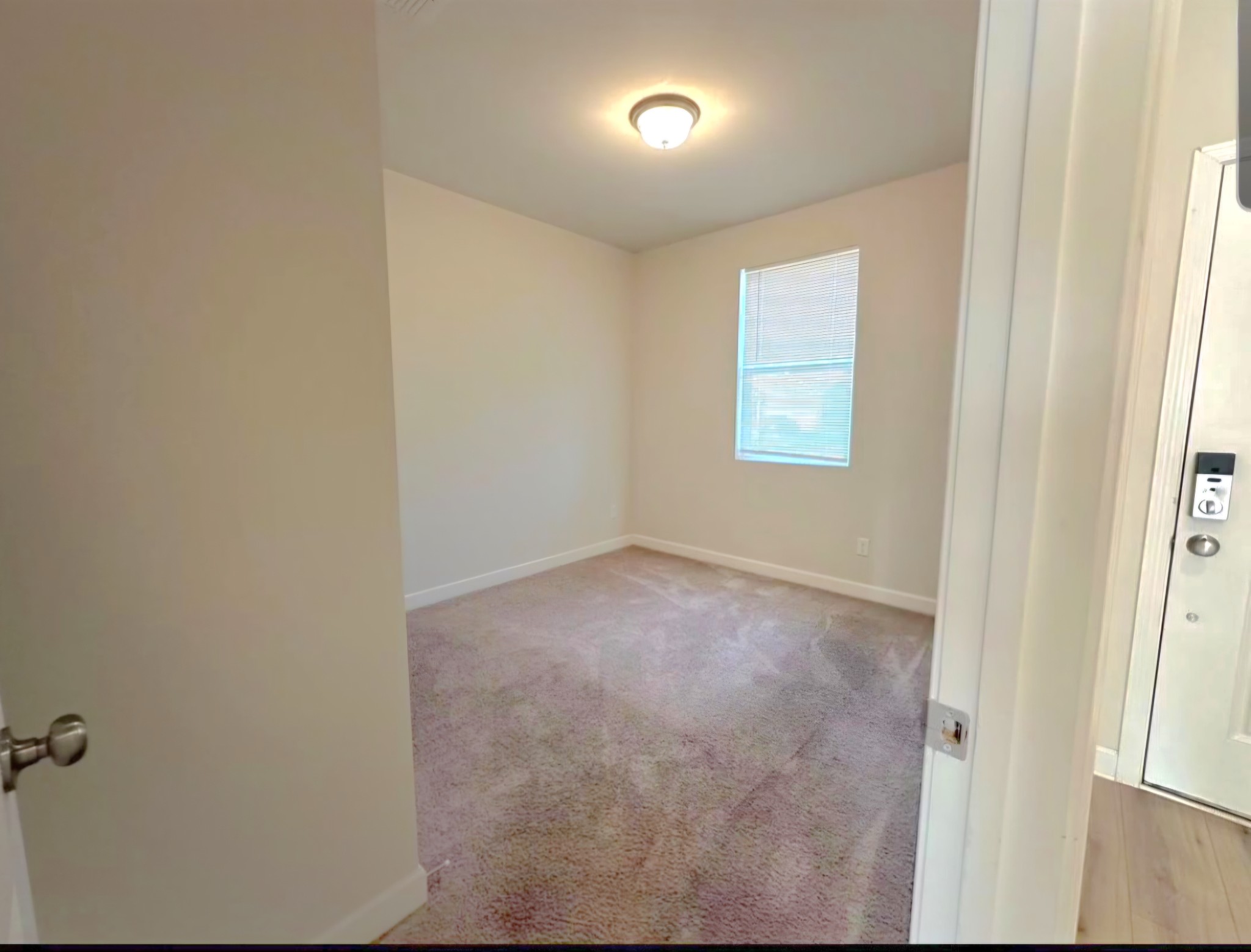 319 Canonbury Way