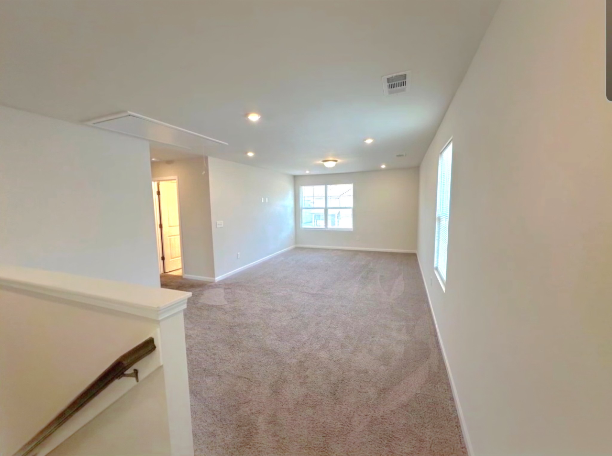 319 Canonbury Way