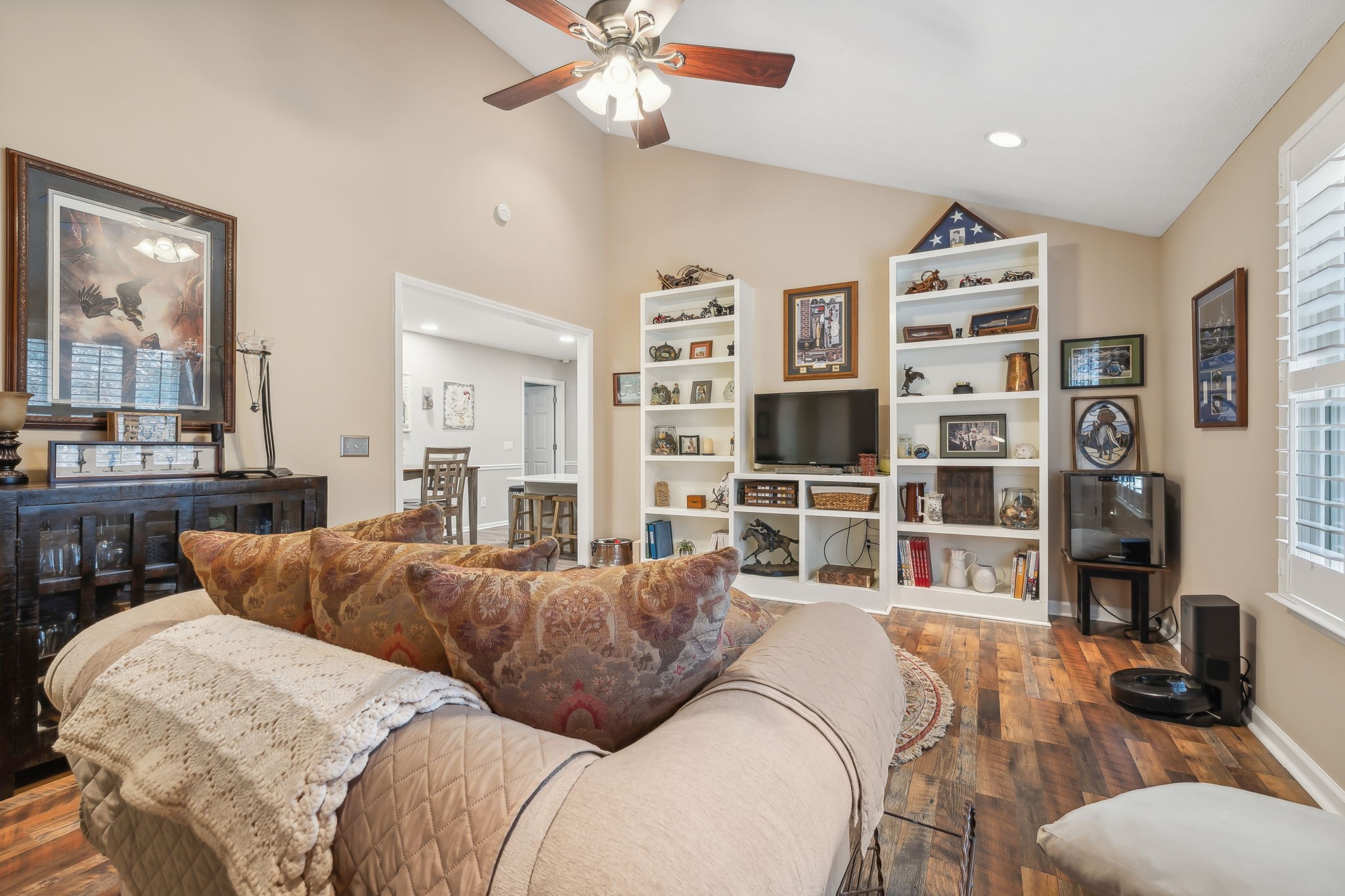 2413 Burton Rd