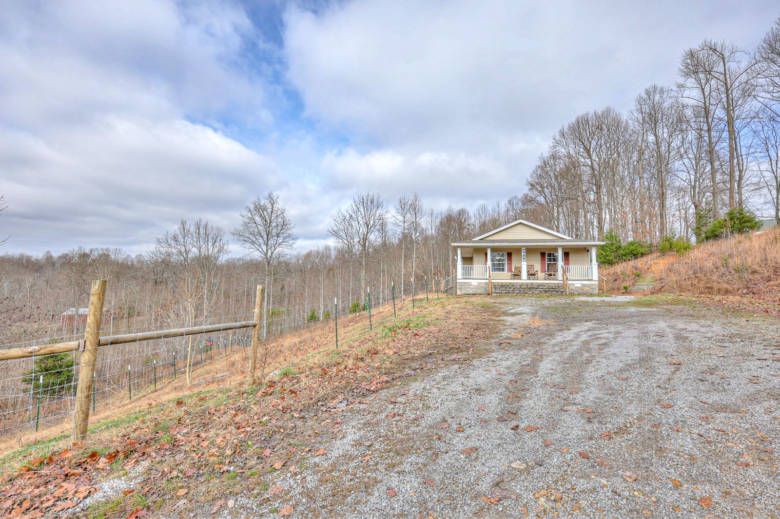 8285 Phillips Hollow Rd