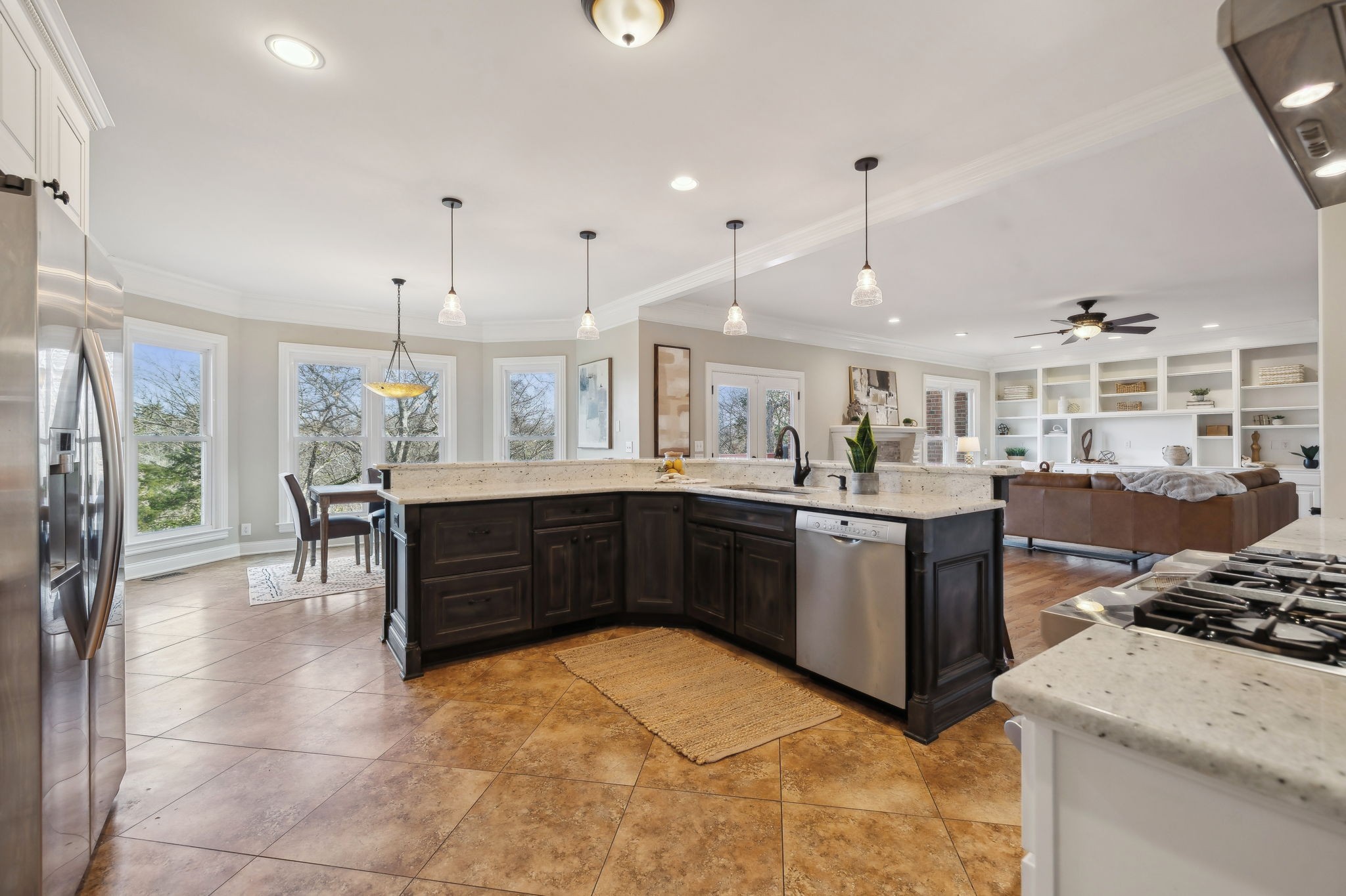 917 Auburn Ln