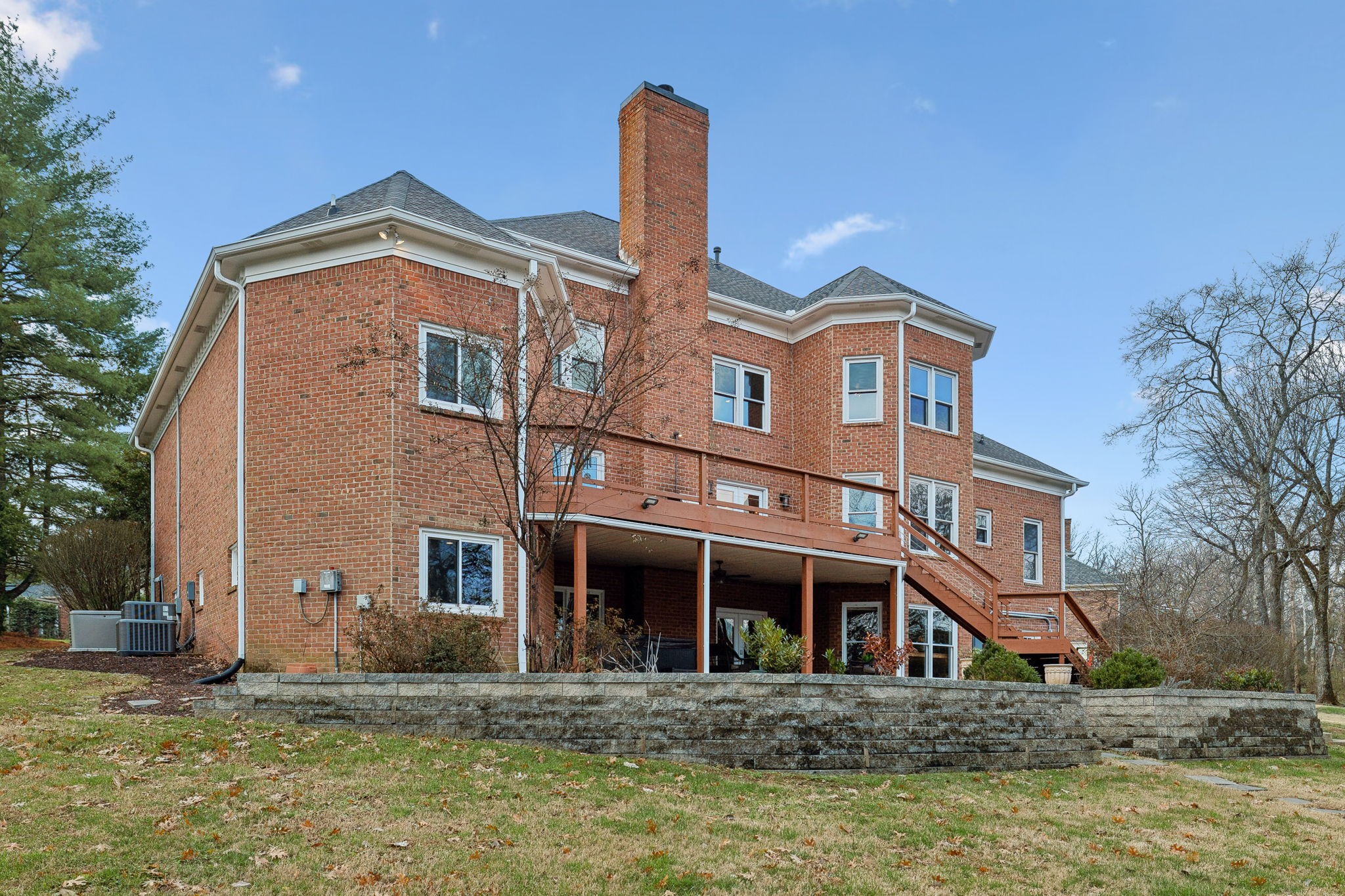 917 Auburn Ln