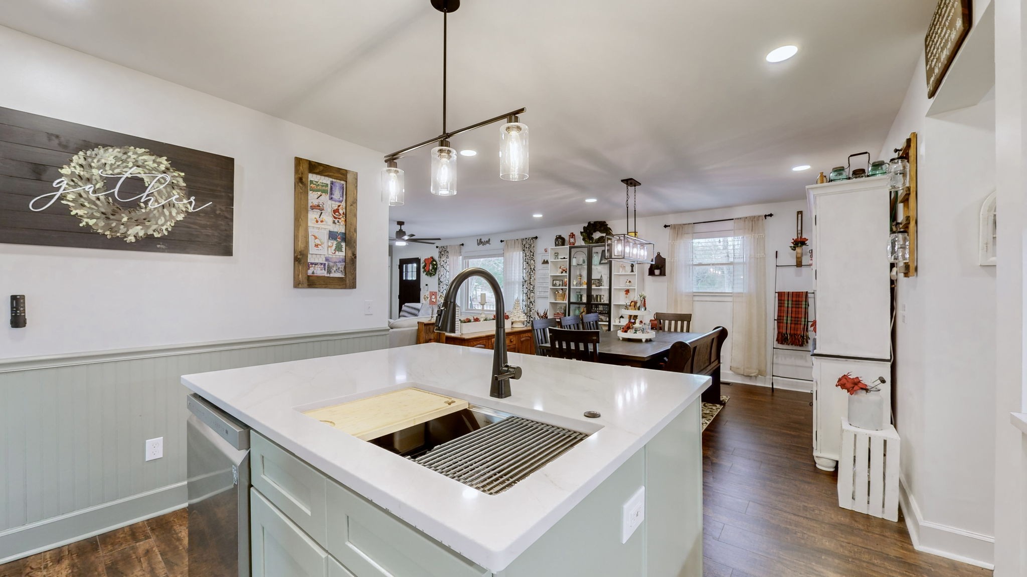 2195 Leeville Rd