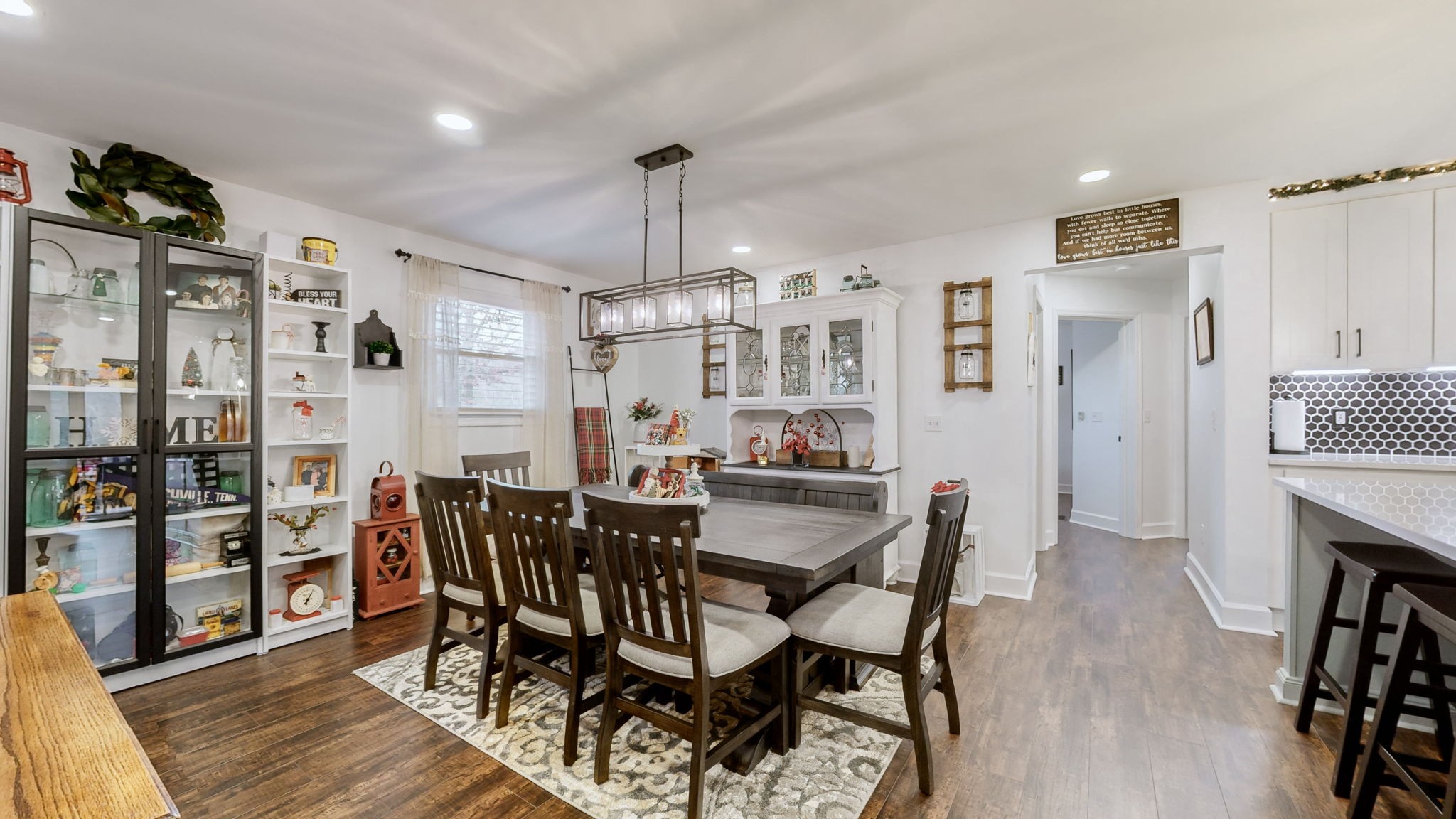 2195 Leeville Rd