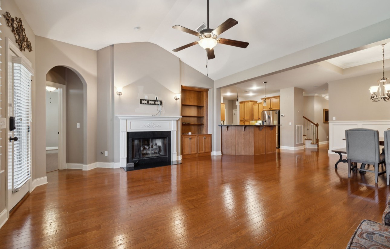 129 Village Cir
