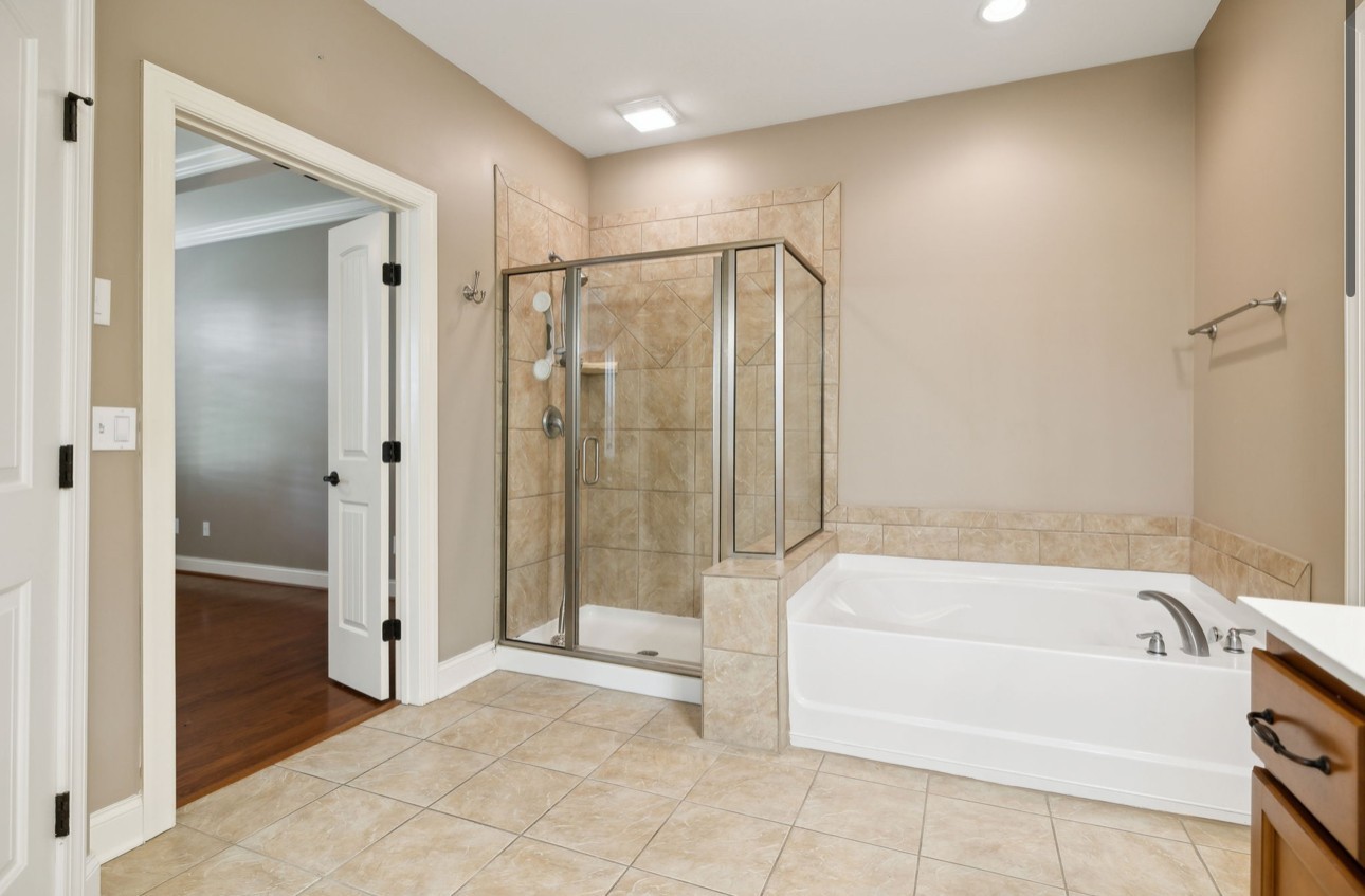 129 Village Cir